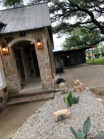 Welcome to Stone Haus