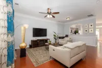 Luxury Chic Minimalist Townhouse Hotels in Steele Creek