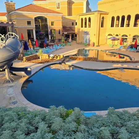 Tanglewood Farmhouse / Lake Texoma 800ft / Sleeps 14 / GameRoom +  Resort Access