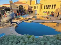 Tanglewood Farmhouse / Lake Texoma 800ft / Sleeps 14 / GameRoom +  Resort Access