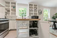 Cali-Style House in Mid-City Baton Rouge