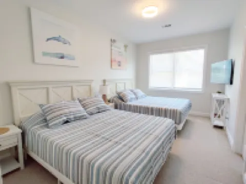 Million dollar villa · Beachfront neighborhood · Free cruise · Resort amenities