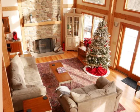 Cozy Valley View Post & Beam Villa! Hotels in Whately