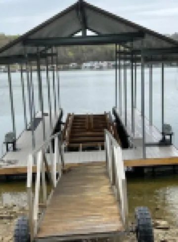 Old Southern - Lakefront - Dog friendly