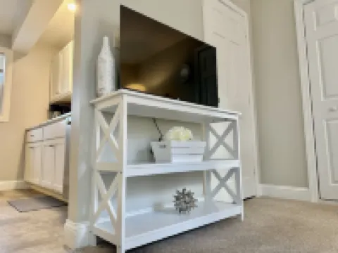 New, Clean, Downtown Getaway! Hotels in Concord