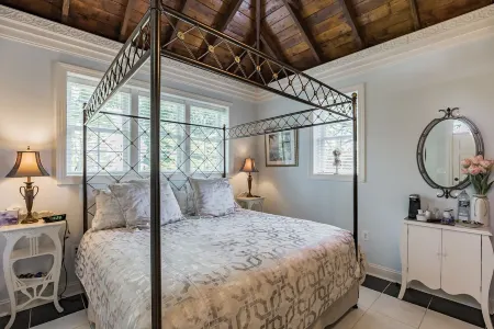 Cottage Located on the Patuxent River!