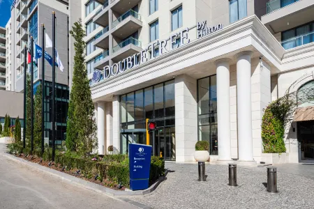 Doubletree by Hilton Amman Hotel & Residences