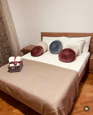 Elegant apartment near the station and Leonardo Da Vinci Airport.