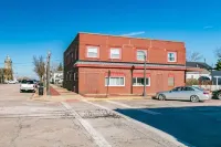 Welcome to the Lakeside Suite! Enjoy!