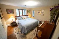 Mountain House -  A private rustic oasis with goats!