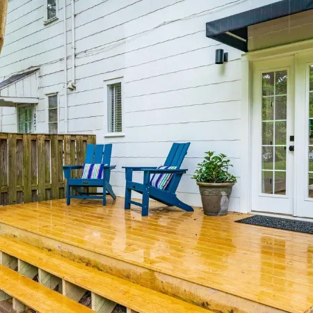 Perfect Townhome near the Village, downtown, NC State