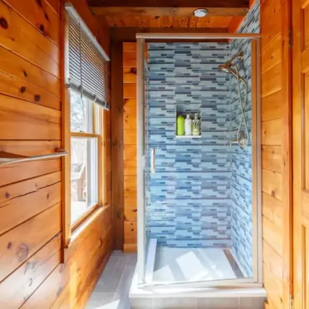 Luxurious & Enchanting Log House in Heart of Hudson Valley/Catskills, Upstate NY