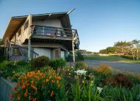 Boathouse, spectacular panoramic sea views!