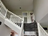 Rustic Cabin-Farmhouse Vibe Secluded with Hot Tub