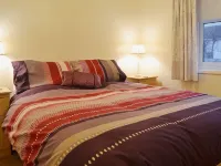 "Quayside" Apartment in Heart of Beautiful Cemaes Bay. Dog Friendly