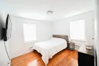 SB Home w Fireplace Minutes to Notre Dame. Sleeps 6 Hotels near River Lights Plaza