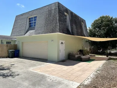 Studio on a second floor with huge private back yard