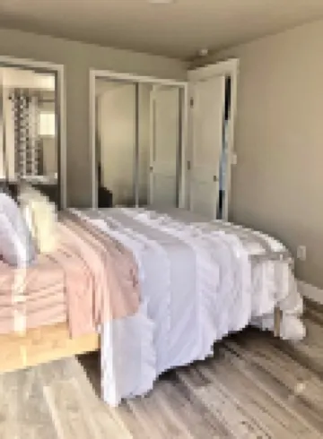 Liberty Lake Cottage With Lake View