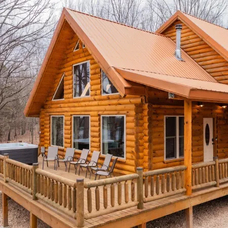 Little Cedar Lodge-Amazing Lake and Mountain Views -Hot Tub-Fire Pit