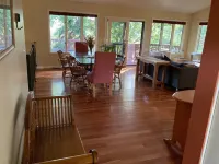 Beautiful family friendly home in the Rattlesnake with outdoor recreation nearby