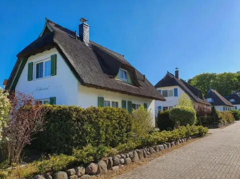 Reethaus Katharina am Küstenwald - ca. 5 min zum Strandabgang