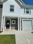 New Townhome in North Myrtle near the Sports Complex & minutes from the beach. Hotels near NMB Nature Trail