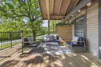 Resort Cabin w/ Firepit, Spacious Deck & Outdoor TV - 2 Miles to SDC