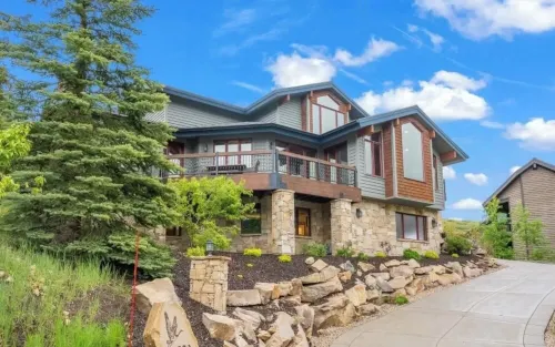 Luxurious Deer Valley Villa: Private Shuttle to Slopes & Breathtaking Views