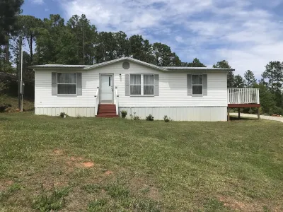 Lake house retreat Hotels near Hardridge Creek Public Boat Ramp