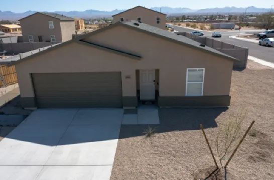 A Family Friendly Home, with a Touch of Casino! Отели в г. Буллхед Сити