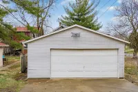 ★ Under the Sea ★ Private Home with Game Room ★ Hotels near Walnut Woods bird feeders