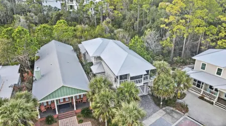 5 Star - New List - Heron Now - 2 King Suites - Seacrest