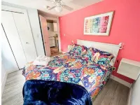 Love Shack Private Hot Tub  Steps to Jet/Town