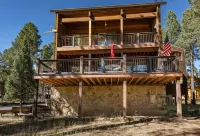 Beautiful, Huge Home on Golf Course and close to Ski Resort. Recently Renovated!