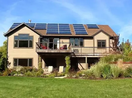 4bd 4ba spacious home w/hot tub, pool table, firepit, Pet Friendly