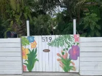 Botanical Beach Cottage