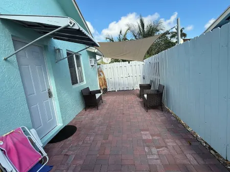 New! Studio close to the beach!