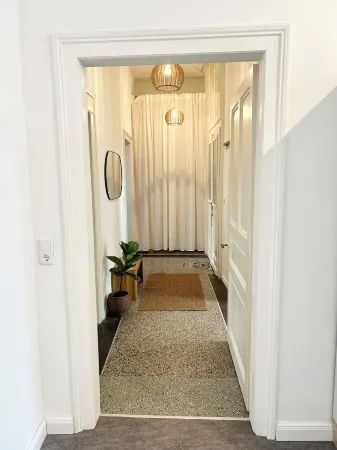 LaBed - central apartment on a vineyard, private terrace, free wifi, 2 bedrooms Отели рядом с достопримечательностью «Музей музыкальных инструментов»