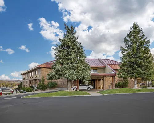 Best Western Plus Landmark Inn Hotels in Park City