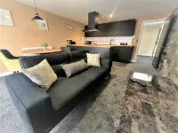 Friary House Serviced Apartments by Roomsbooked - 24Hr Reception Hotels in Gloucester District