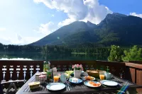 Vacation apartment directly at Hintersee, Ramsau near Berchtesgaden, 4 persons Hotel a Ramsau