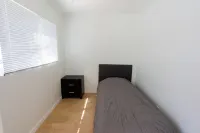 Cedar-Sinai Condo Perfect for Travelling Nurse or Professional