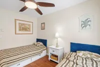 Bay Side 2-Bedroom Condo with Pool
