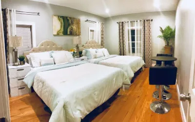 4BR 2BATH WOLLASTONBEACH.Near BOSTON2