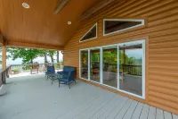 Amazing Mtn Views, Hot Tub+Fire Pit, High Speed WiFi, Gas Log Fireplace, Grill!