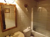 The House of the Chickens for 4 people