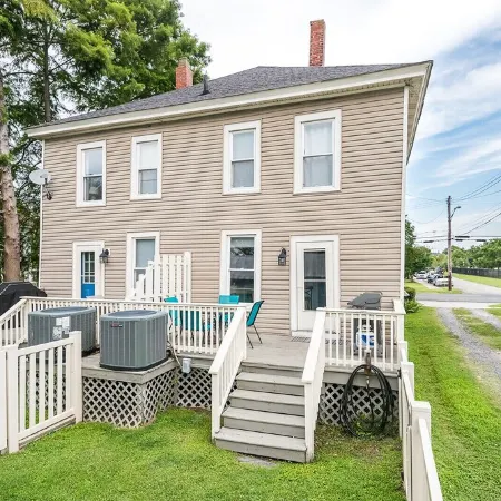 Across from the park and 2 blocks from beach & restaurants- LEFT side of duplex