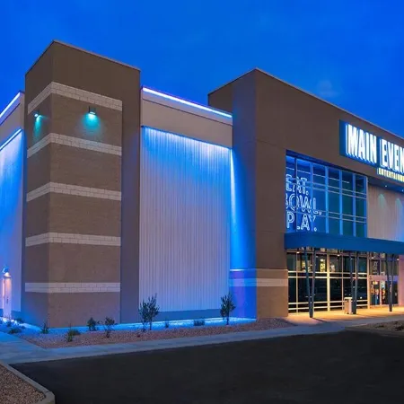 6Br+ 5 Bath Luxury Desert Villa Resort Heated Saltwater Pool – Sleeps 12+