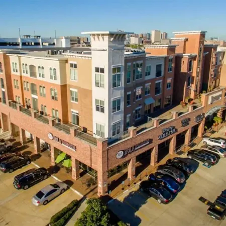 Houston Modern Apt Pool View NRG DISCOUNTED