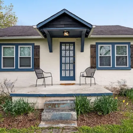 Quiet cottage near the heart of Downtown Franklin, TN